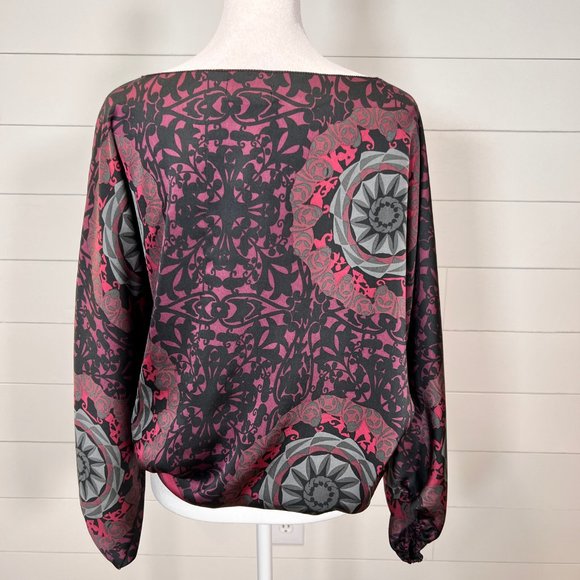 MSSP Black Burgundy and Gray Satin Blouse Size M - Picture 6 of 9